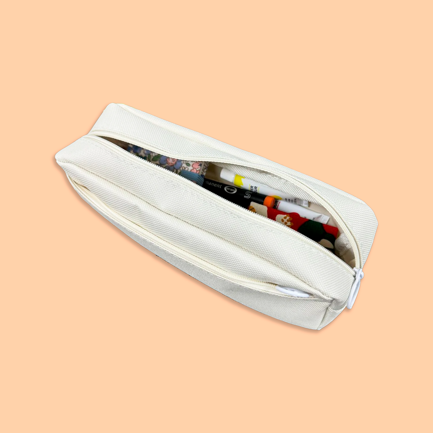 Benovo's™ Travel Pouch (White)