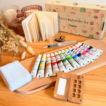 Elora™ Watercolor Kit
